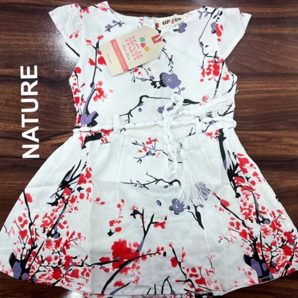Beautiful NATURE  Printed Woven Dresses with Tie, NWT, Super soft cotton ruffles